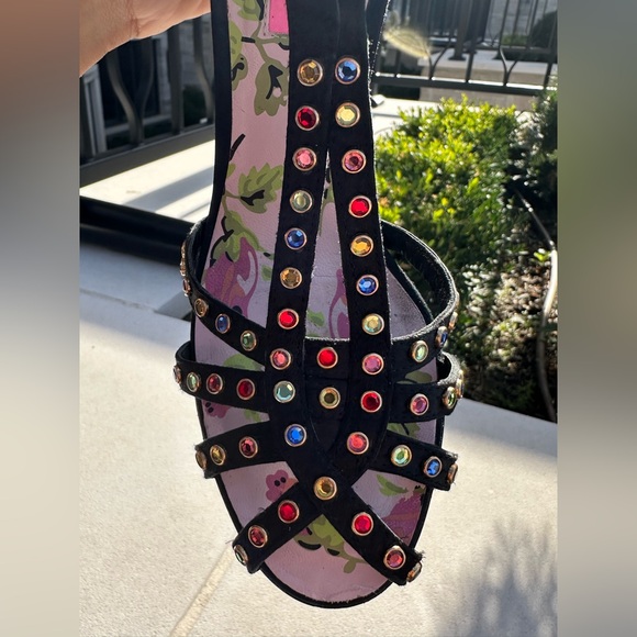 Betsey Johnson Vintage Black Satin Flapper Style Jeweled Peep Toe Heels (Size 7) - Picture 4 of 7